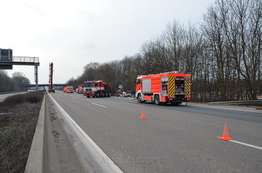 VU A4 Rich Olpe kurz hinter AK Koeln West P373.JPG